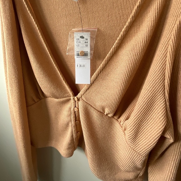 TopShop Button Blouse - Picture 2 of 4